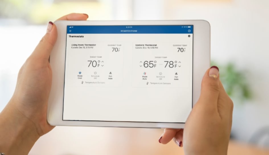 Thermostat control in Logan